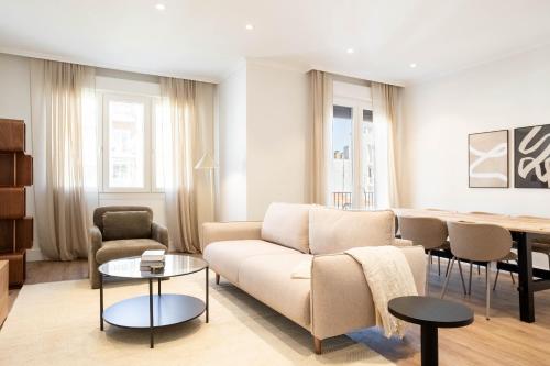 Facilities, The Alcala Design en Madrid in Lista