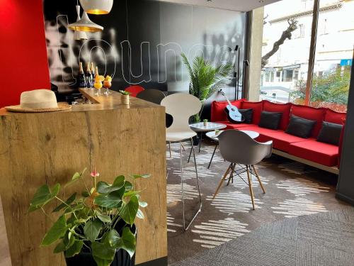 ผับ/เลาจน์, ไอบิส คานส์ ปลาฌ ลา บอกกา (ibis Cannes Plage La Bocca) in คานส์ ลา บอกกา