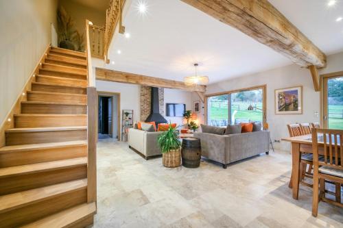 Зовнішній вигляд готелю, Authentic Timber-Frame House In Pays D'auge in Cambremer