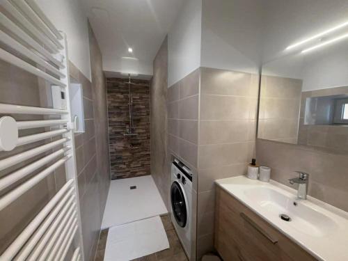 Maison tout confort pour 2-4 personnes, proche du PAL in Jaligny-sur-Besbre
