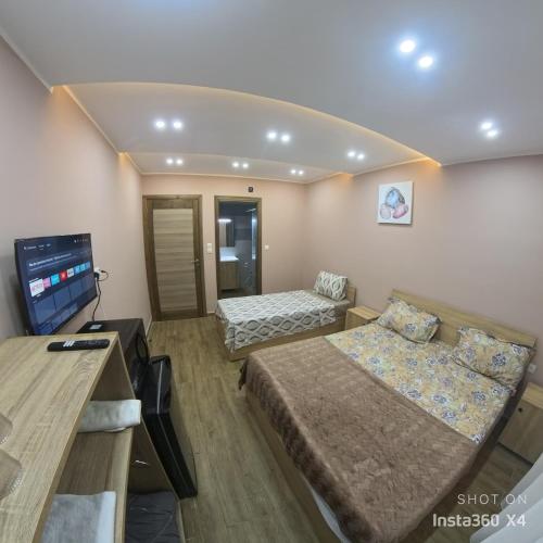 Comfort Suite 2 minutes from the Beach with Private Parking - V01 in אנאבה