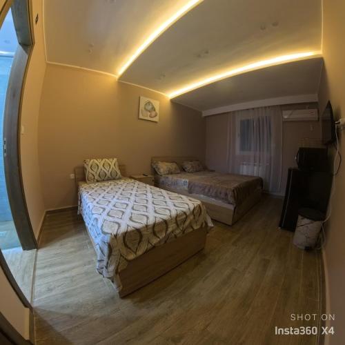 Comfort Suite 2 minutes from the Beach with Private Parking - V01 in אנאבה