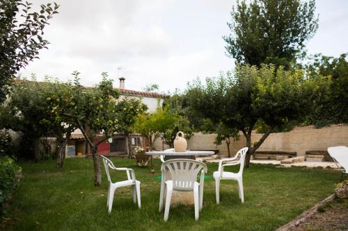 Skats, Casa de la Cadena in Asiain