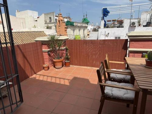 Ático con vistas en el centro de Sevilla - image 4