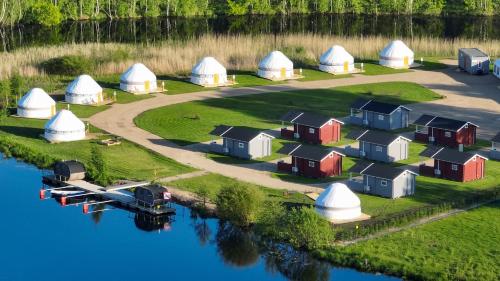 Jõekääru Puhkekeskus Rannapungerjal (Joekaaru Puhkekeskus Rannapungerjal) in Rannapungerja
