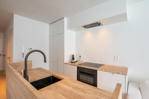 Coastal Family Retreat in Knokke-Heist l Modern 2BR for 4 in Knokke-Heist