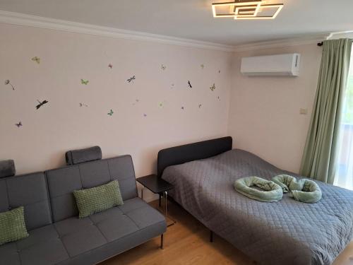 Bed, Ozon Apartman Harkany in Harkany
