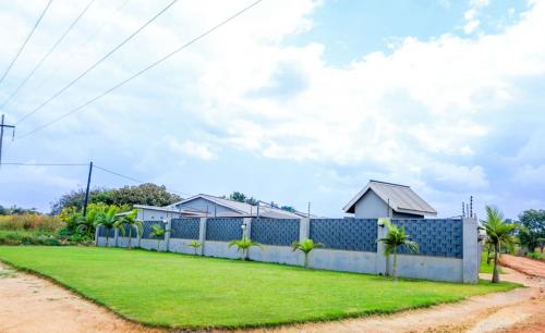Moses Excecutive Apartments in Solwezi