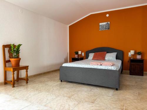 Casa Naranja in Palma de Gandia