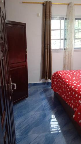 Sky Blue Guest House - Buea in บัวอา