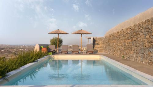 Exterior view of Halcyon Suites and Villas Naxos
