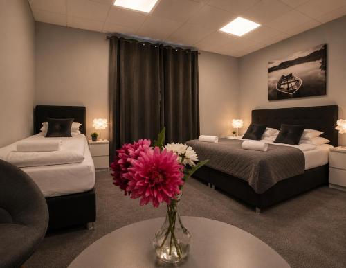 Tjarna Hotel in Keflavik