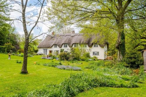 Till Cottage and Riverside Gardens nr Stonehenge gîte à louer Great Wishford