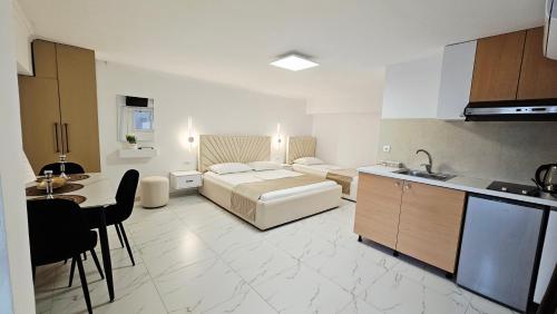 ARILEO ROOMs in Влёра
