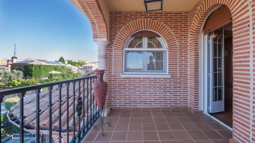 Casa Espada Tizona by Toledo AP in Vistahermosa