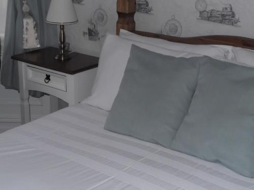 Deluxe Family Room image 1