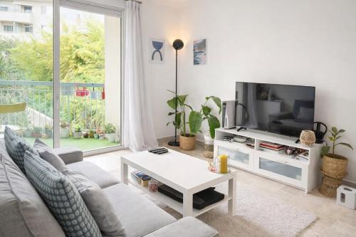 Appartement with balcony & Parking – khách sạn tại Mantega