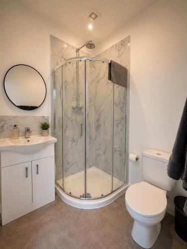Deerpark semi sleeps 8 with sofa bed & optional extra outdoor sauna in Cashel