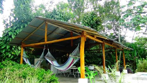 Tropical Paradise Bungalows