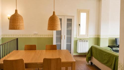 Létesítmények, Ca la Genoveva in Montsonis