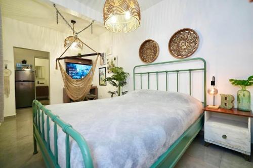 1.4 • Generator • 1st Floor • Parking • 238sf – khách sạn tại Mayaguez