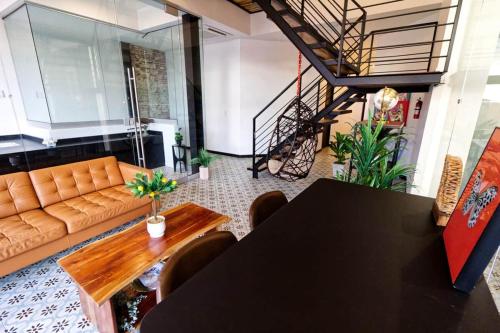 5.1 Loft • Lobby • Generator • Parking • 2nd Floor in มายากุซ