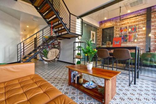5.6 Loft • Lobby • Generator • Parking • 2nd Floor in Mayaguez
