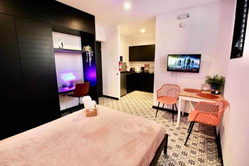 5.6 Loft • Lobby • Generator • Parking • 2nd Floor in Mayaguez