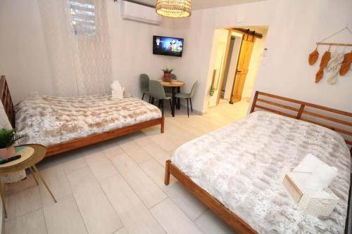 3.9 Near Beach • Generator • Hammock • 1st Floor – khách sạn tại Miradero