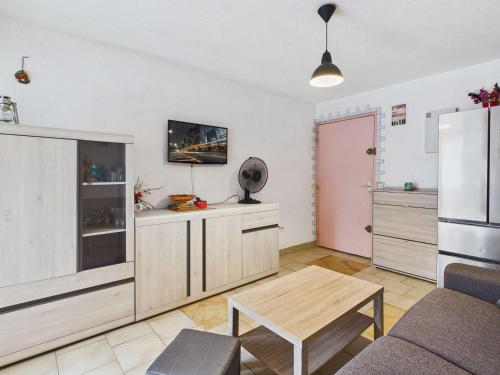 Appartement 2 pièces avec loggia aménagée à Marseillan-Plage - FR-1-326-863