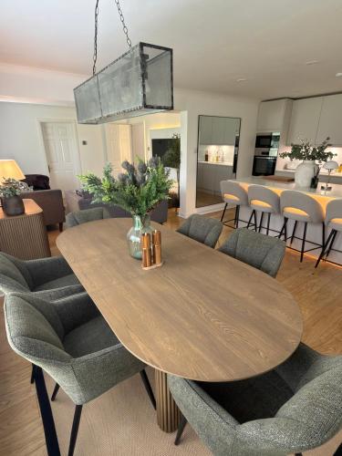 Exterior view of Lux 2 Bedroom Ground Floor Apartment
