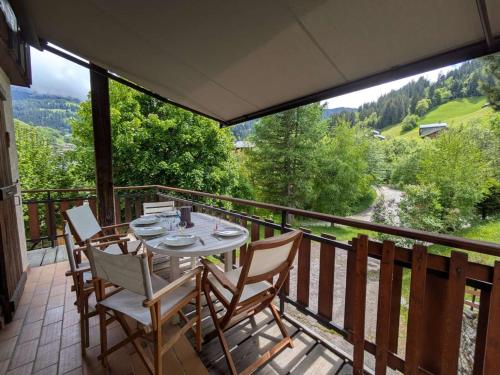 Chalet familial 8 pers, calme, nature à Beaufort - FR-1-342-335
