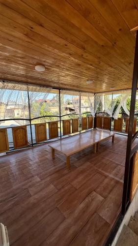 Вилла 3 уровня in Chirchik