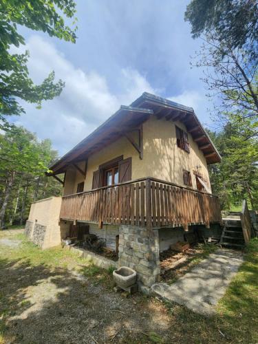 L'Ecrin de Montclar Chalet cosy, vue montagne in Montclar