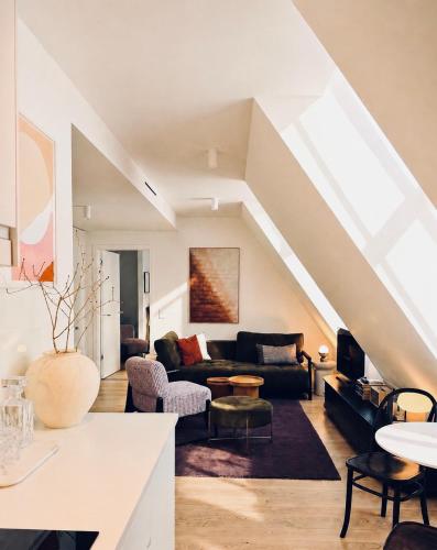 Luxury Loft by Castle&Danube Riverside Parking Free, Братислава