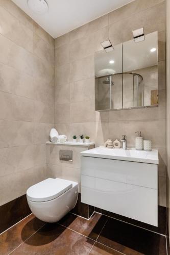 BnBNova - 2BR 2BA in Soho - Charlotte Street - image 4