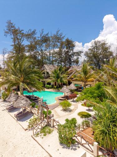 Clove Island Villas & Spa