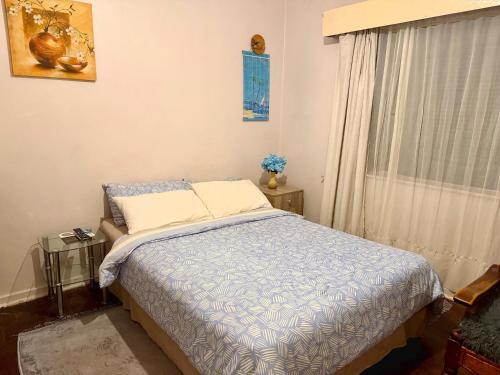 Room 5 mins from RG Mugabe Airport in Harare