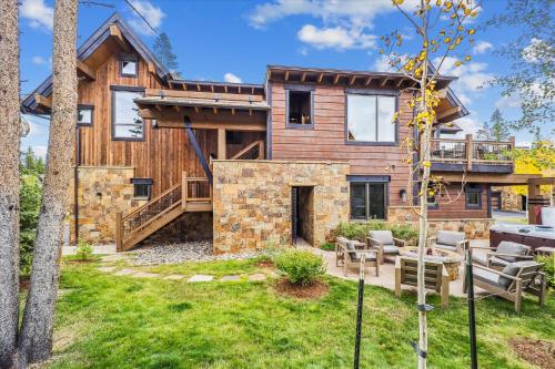 Highwoods Shock Hill Townhome Steps Away From Gondola Hot Tub - image 3