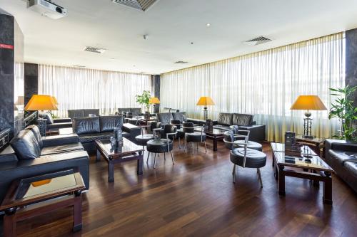 Pub/salong, Radisson Blu Hotel, Lisbon in Lisboa