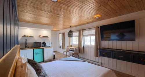 The Boha Hotel in Lake Placid City Center