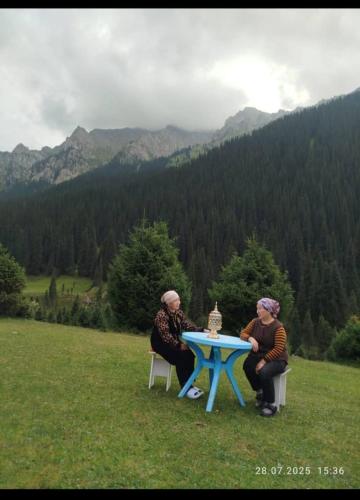 Esal Yurthome Altyn Arashan in Teploklyuchenka