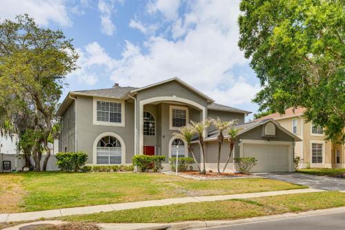 Screened Lanai & Yard! Family Getaway in Apopka in Apopka