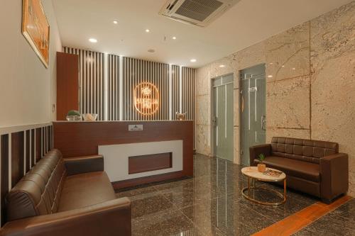 Vestabils, Hotel Aurelia Inn Near Airport Road Sector 82 Mohali Chandigarh in Mohali