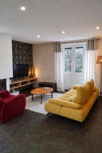 Duplex familial lumineux avec grande terrasse