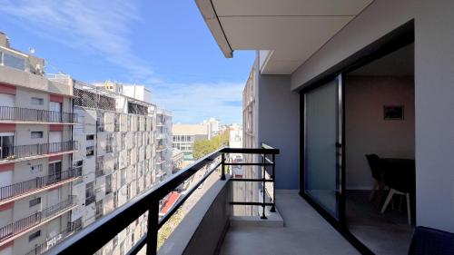 Balcony/terrace, Las Heras 3A - Depto para 4 personas a cuadras del mar en zona Guemes, Mar del Plata - Hola Sur in Mar del Plata