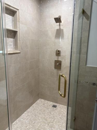 New luxurious 2 BR apt close to NYC at a great price 30 day min in Weehawken (New Jersey)