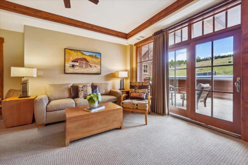 One Ski Hill 8307, Great Views, Resort Amenities – khách sạn tại Four O'Clock