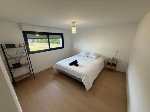 Maison contemporaine cosy proche circuit in Monce-en-Belin