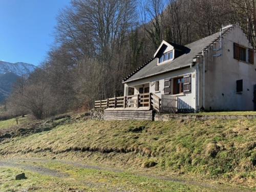 Okolí, Chalet de montagnes in Campan